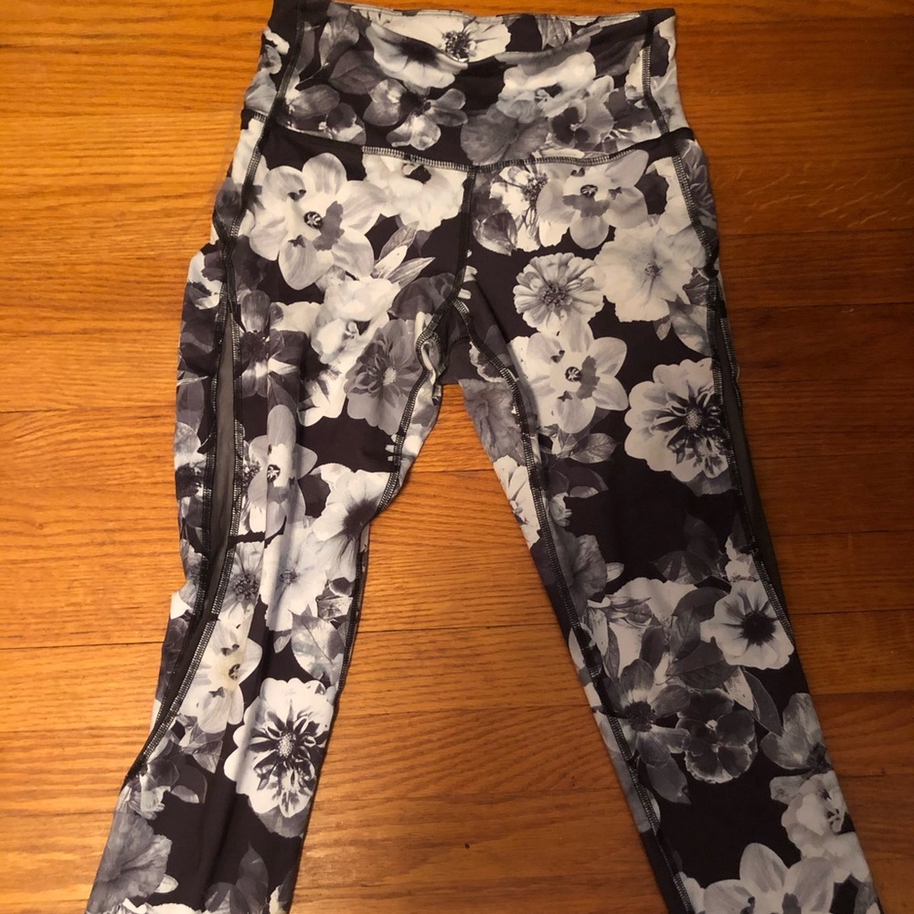 Floral athletic leggings